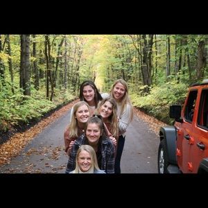 Meet your Posher, Grace